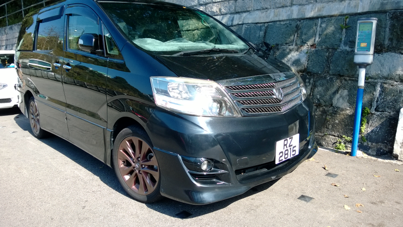 Illustration for article titled You've Never Seen Minivans 'Til You've Been To Hong Kong